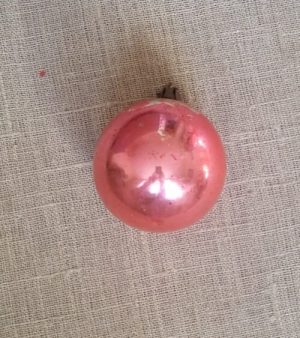 Senas eglutės žaisliukas