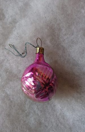 Senas eglutės žaisliukas