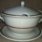 Porcelianinis indas sriubai