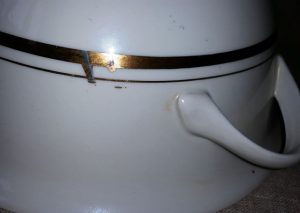 Porcelianinis indas sriubai