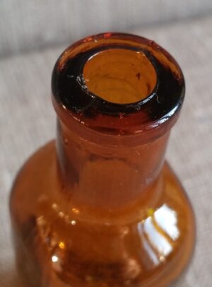 Buteliukas "Hienfong essenz"