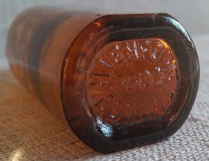 Buteliukas "Hienfong essenz"