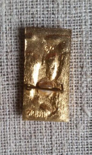 Ženkliukas „Петродворец“