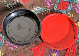 Batų tepalo "Grifas" dėžutė