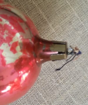 Senas eglutės žaisliukas