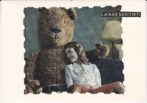 Atvirukas iš makulatūros