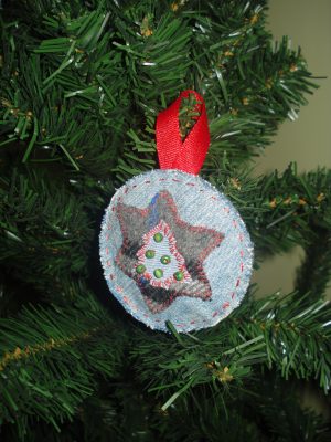 Eglutės žaisliukas