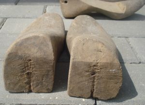 Medinių kurpalių rinkinys (6 vnt.)