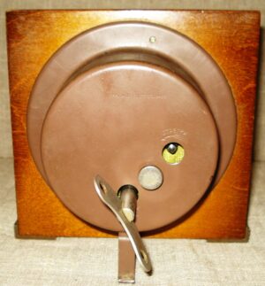 Sovietinis stalinis laikrodis „Весна“