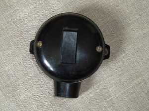 Sovietinis elektros jungtukas