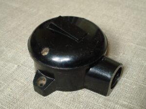 Sovietinis elektros jungtukas