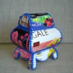 Rankų darbo dėžutė iš kartono