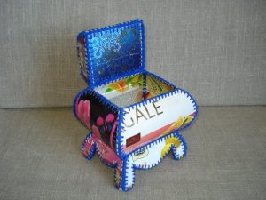 Rankų darbo dėžutė iš kartono - Image 5