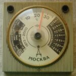 1973 – 2000 m. kalendorius – termometras