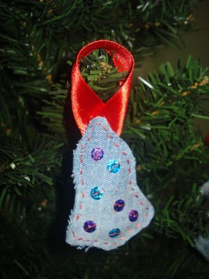 Eglutės žaisliukas