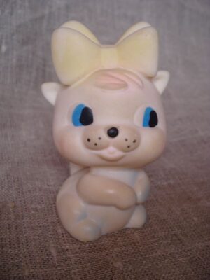 Senas žaislas "Katytė"