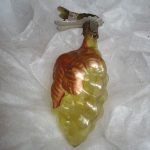 Senas eglutės žaisliukas "Vynuogė"