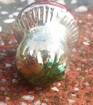 Senas eglutės žaisliukas "Musmirė" - Image 3