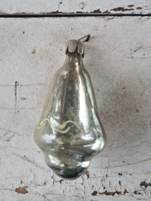 Senas eglutės žaisliukas