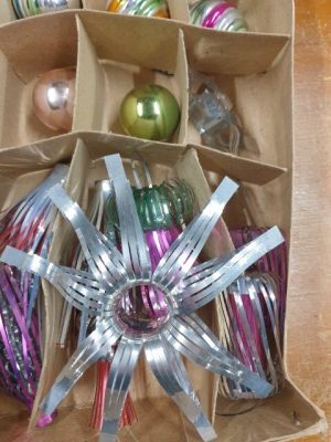 Eglutės žaisliukų rinkinys dėžutėje - Image 4