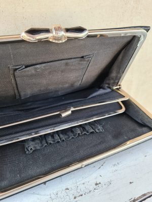 Juoda delninė - Image 5