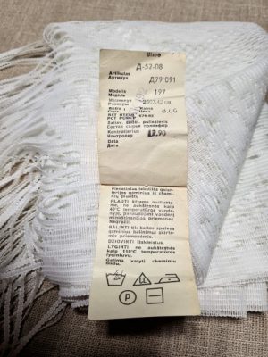 Baltas šalikas ("Utenos trikotažas") - Image 3