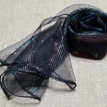 Skarelė su blizgučiu