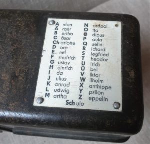 Vokiškas telefonas - Image 8