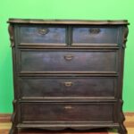 Senovinė komoda