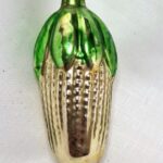 Senas eglutės žaisliukas