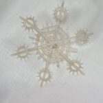 Senas eglutės žaisliukas "Snaigė"