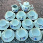 Kavos servizas (12 asm.)