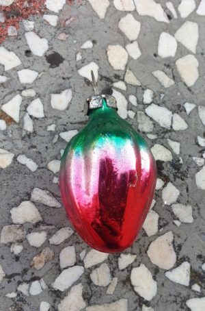 Senas eglutės žaisliukas