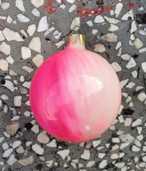 Senas eglutės žaisliukas