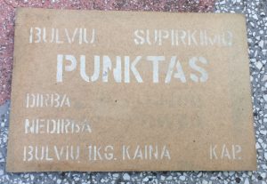 Užrašas "Bulvių supirkimo punktas"