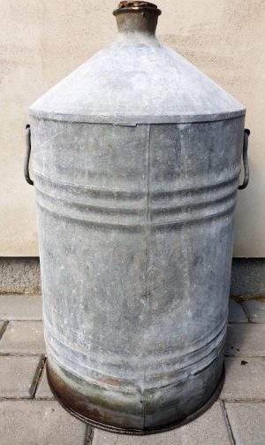 Metalinis indas "Vacuum Oil Comp. SAE Rotterdam" - Image 4