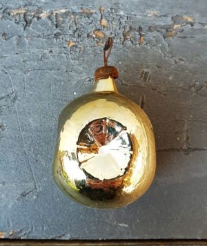 Senas eglutės žaisliukas