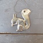 Senas eglutės žaisliukas "Voveraitė"