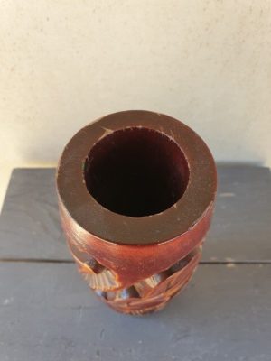 Medinė vaza su ąžuolo lapais - Image 3