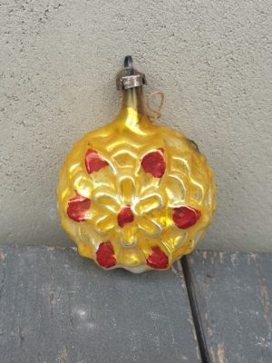 Senas eglutės žaisliukas