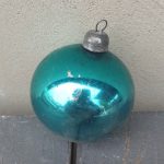 Senas eglutės žaisliukas