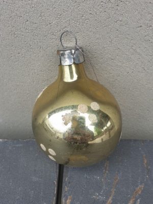 Senas eglutės žaisliukas