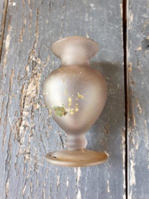 Kvepalų buteliukas - Image 2