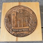 Stalo medalis "Kauno elektros tinklams 95 metai"