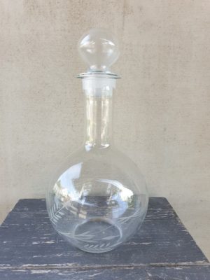 Grafinas su kamšteliu