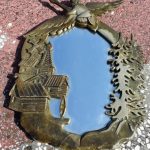 Veidrodis metaliniame rėmelyje