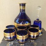 Grafino ir taurelių rinkinio dalis