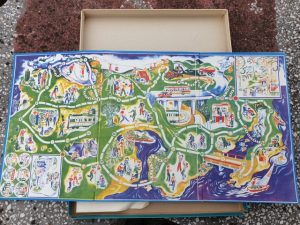 Stalo žaidimas "Jaunieji turistai" - Image 3