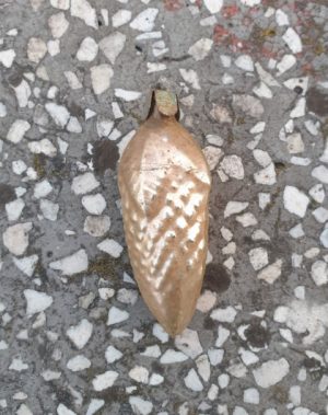 Senas eglutės žaisliukas