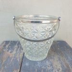 Stiklinė saldaininė